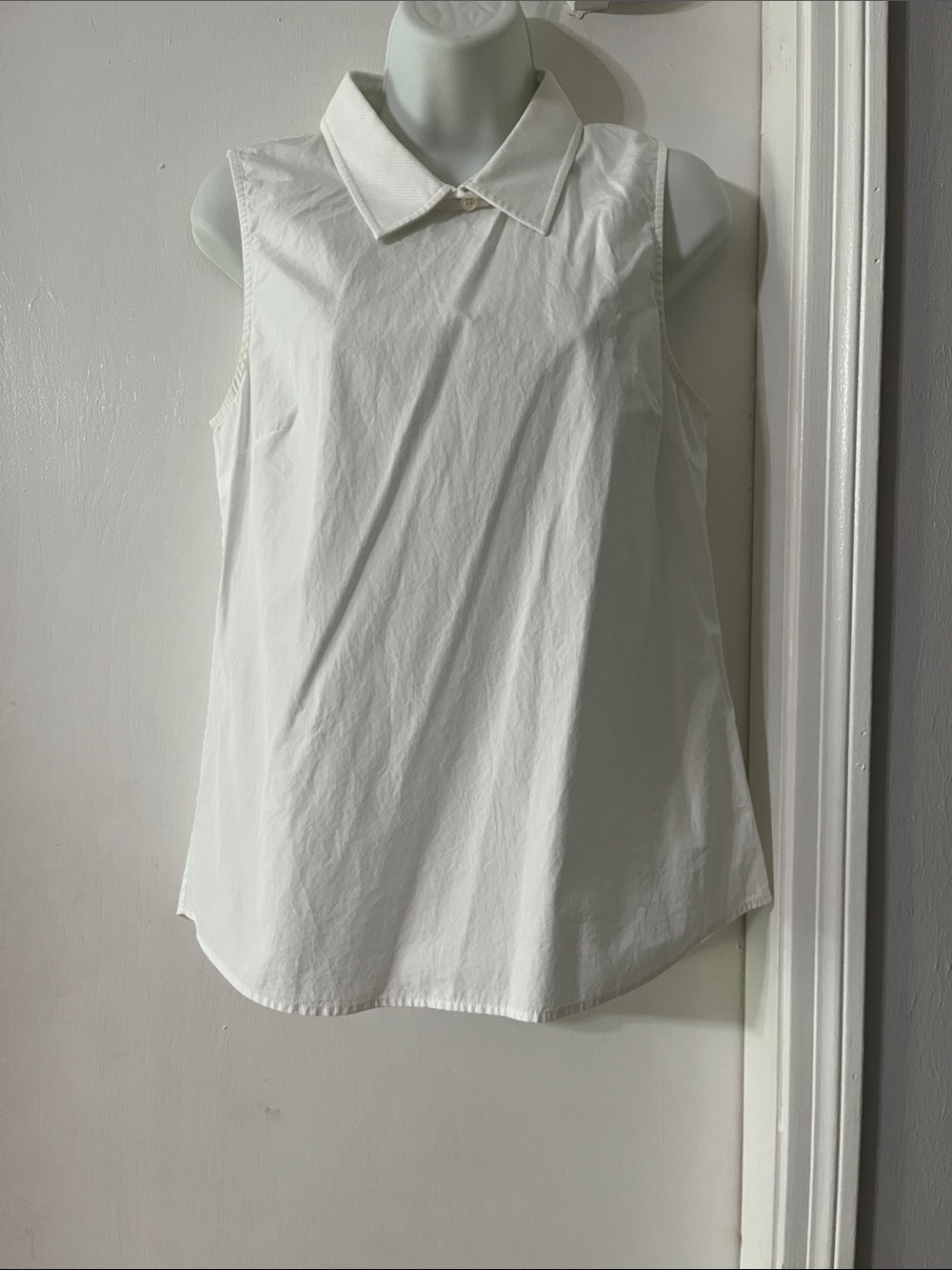 Theory Sleeveless Collared Top in White